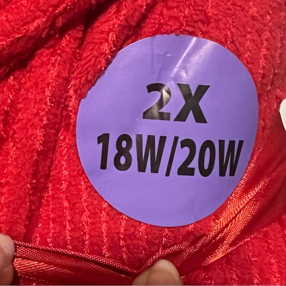 Red Plush Robe Size 2X - Picture 4 of 5
